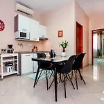 Lägenhet Rovinj City Apartment Rovinj