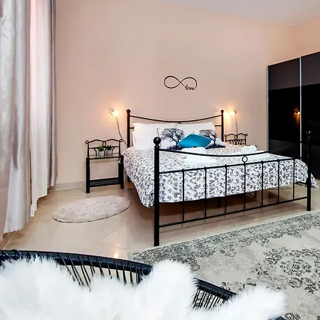 Rovinj City Apartment Apartman