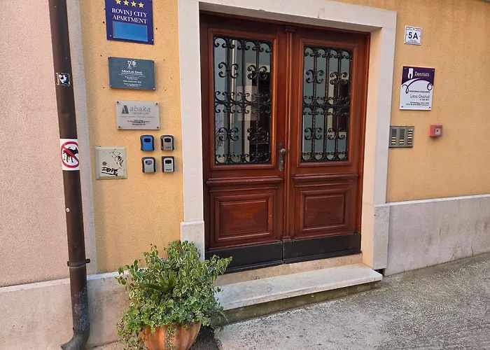 Rovinj City Apartment